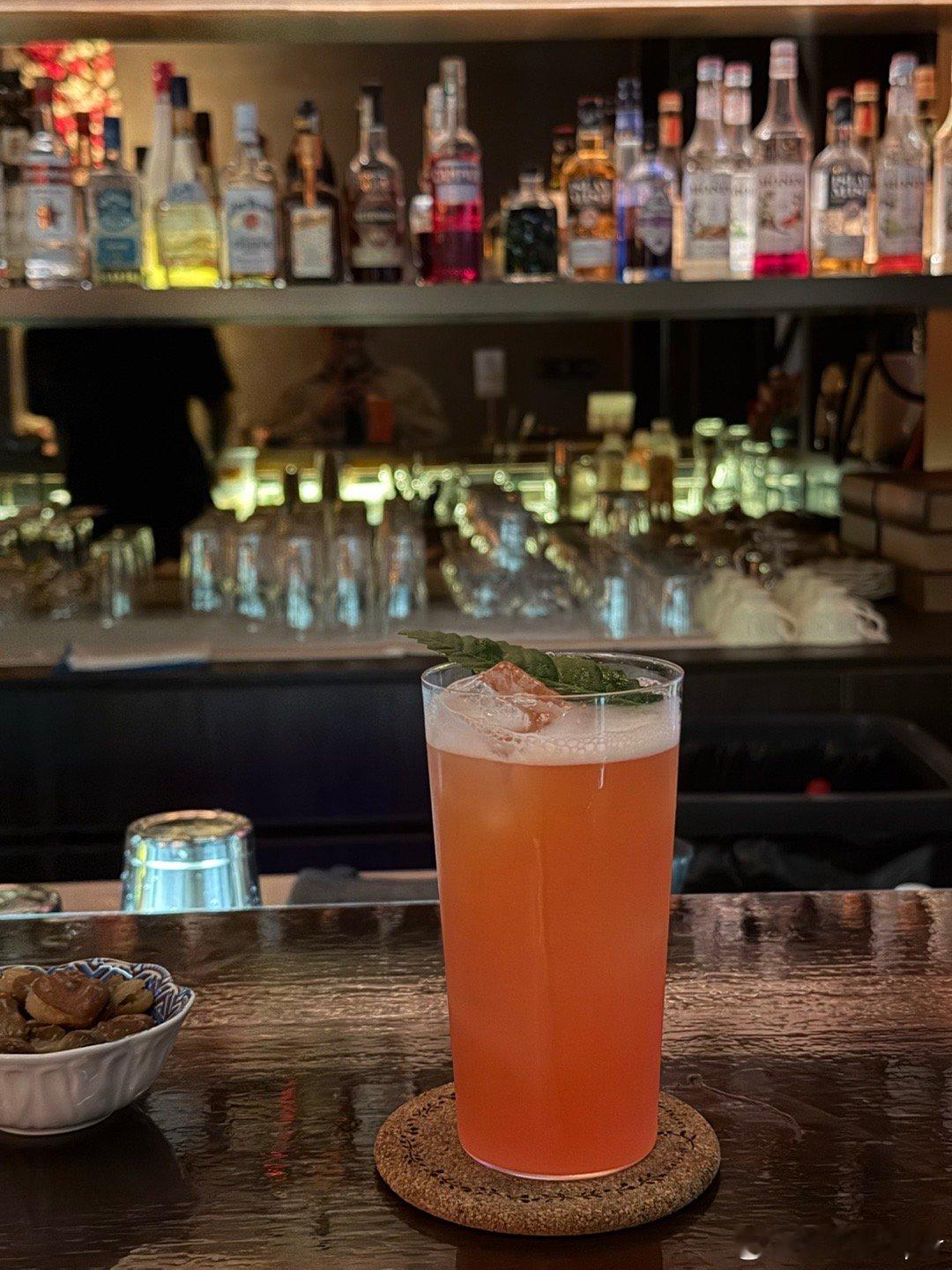 有什么想不通的事情，喝一杯就好了 