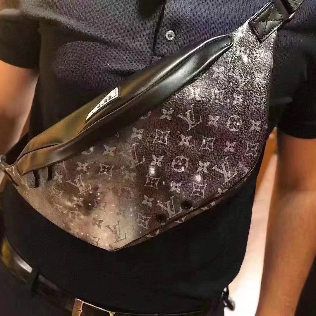 LV 2018 星空包 腰包