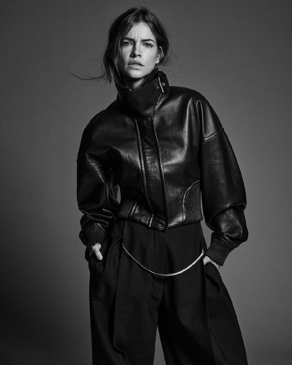 帕子 Barbara Palvin《M Milenio》Issue 25摄影：D