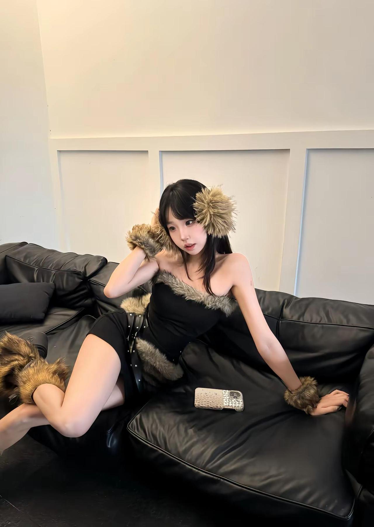 我恨我的纯情 龙傲天不该有这种情绪cheesepeach 拍照姿势 今日穿搭