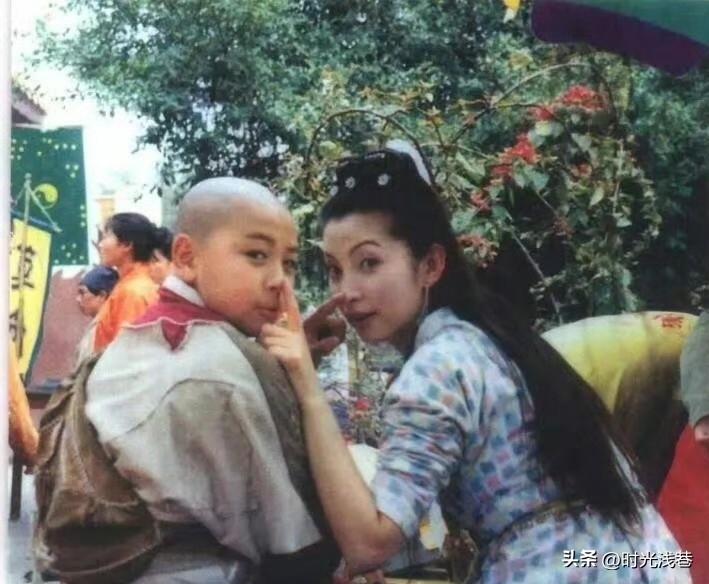 看过这部剧的小伙伴应该都快奔四了吧？