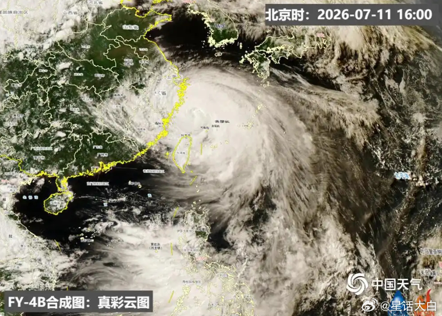 广受关注的台风巴威，今天晚上就要在浙江登陆。按照中央气象台的台风路径预测路线来看