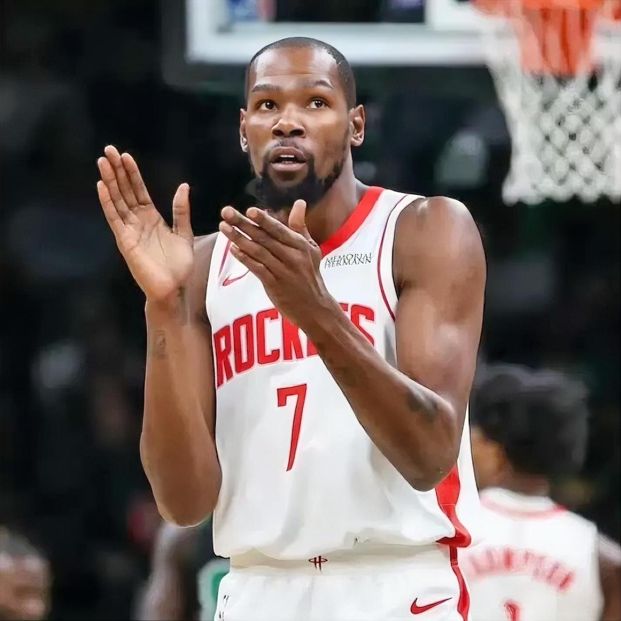 数据不会骗人！！！火箭123-122险胜热火，谁是赢球最大功臣，一目了然！！！