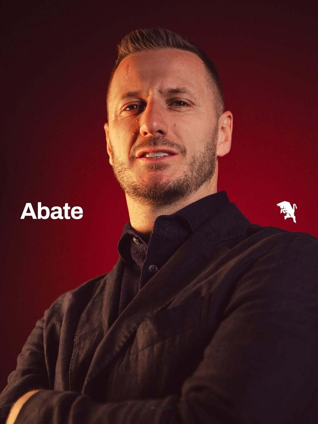 伊尼亚齐奥·阿巴特被正式任命为主教练 🫡🐂意甲联赛💎我们是Calcio