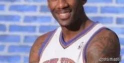 听说认识他的才是真正的NBA球迷！这是谁？
#NBA那点事# #nba追忆# #