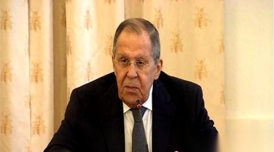 俄罗斯要给伊朗送“大礼包”了：大批苏-35战机、先进防空系统，还有成群的无人机。