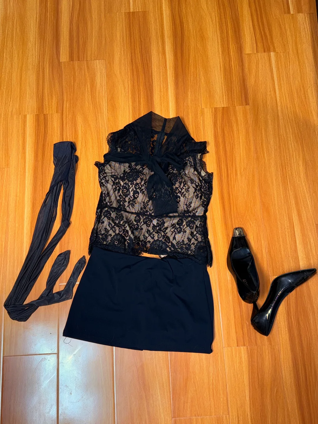 左滑‼️看我温柔蕾丝穿搭