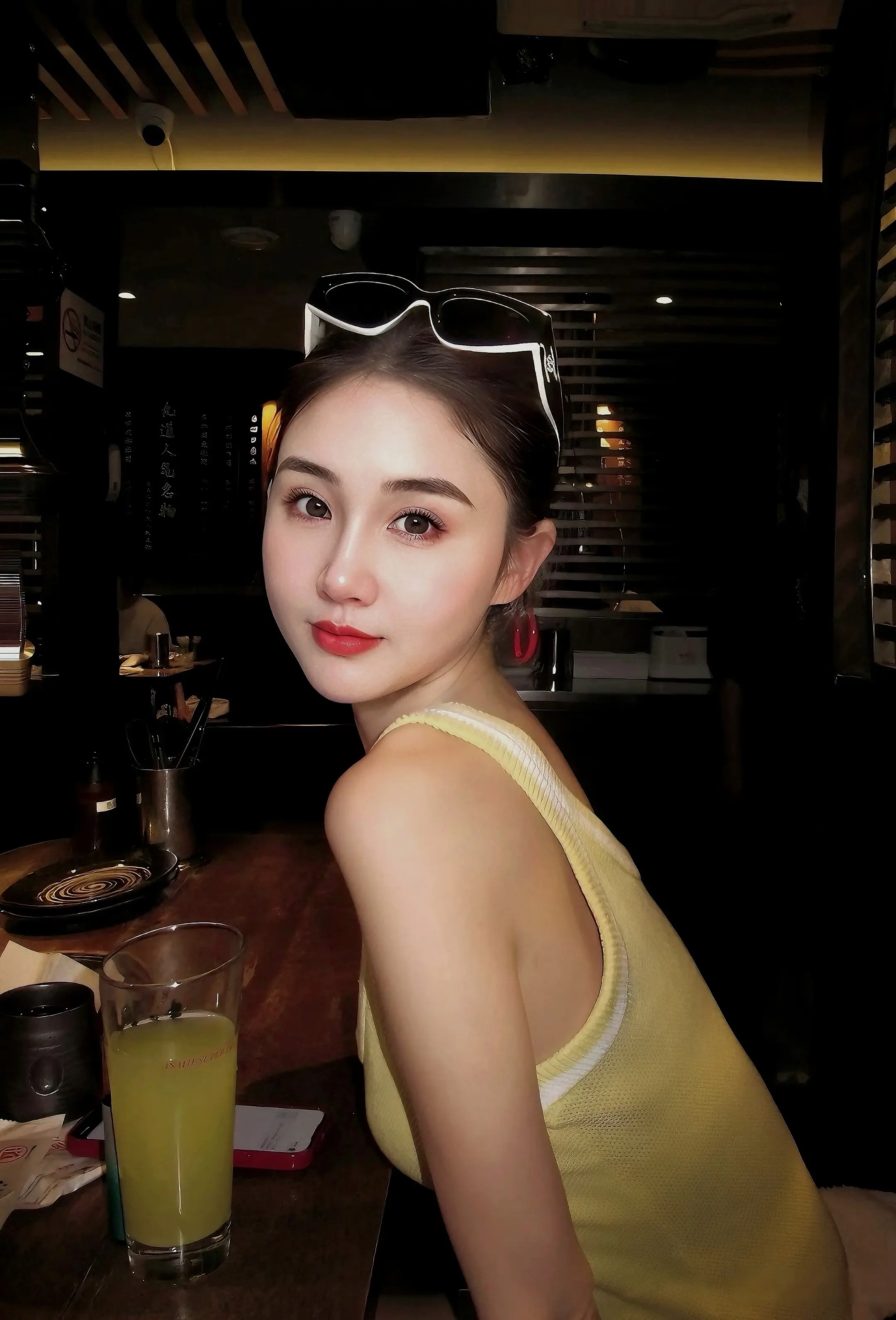 保护好自己的磁场 少言少语少计较 得失有命 心意随风