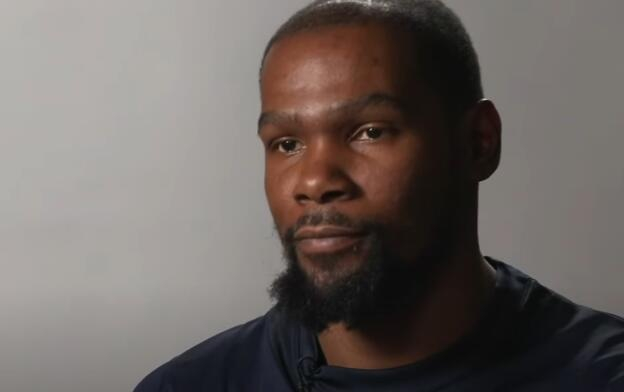 杜兰特：不认为这会是我和詹姆斯&库里的最后一次奥运会“我的意思是，我们这些家伙仍