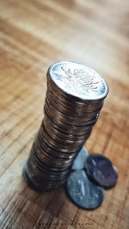 买“永不退市”的股，赚“长久安稳”的钱！

在股市里，最聪明的选择从不是追涨杀跌