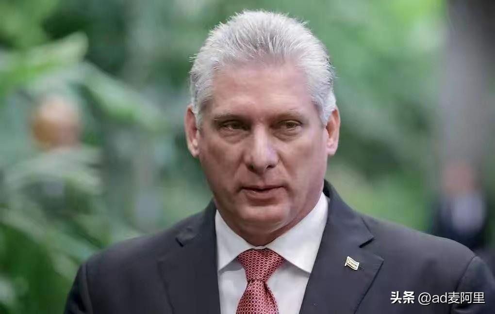 古巴，不能说是投降了…
今日，古巴放话，在与美国谈判。
谈判什么，不用说，让美国