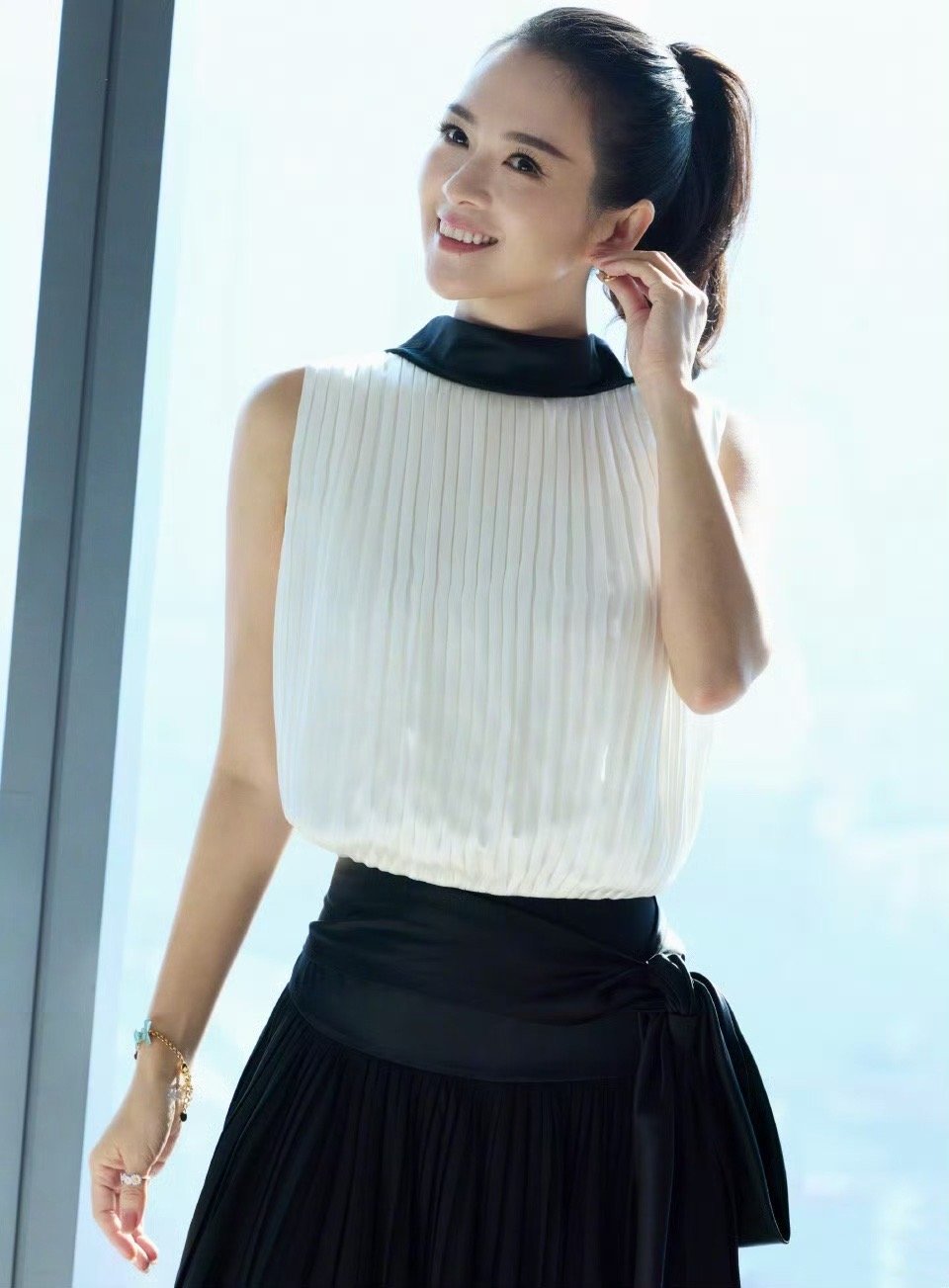 章子怡 x 北京迪奥之家开幕活动北京迪奥之家开业盛典迎来章子怡身穿Dior by