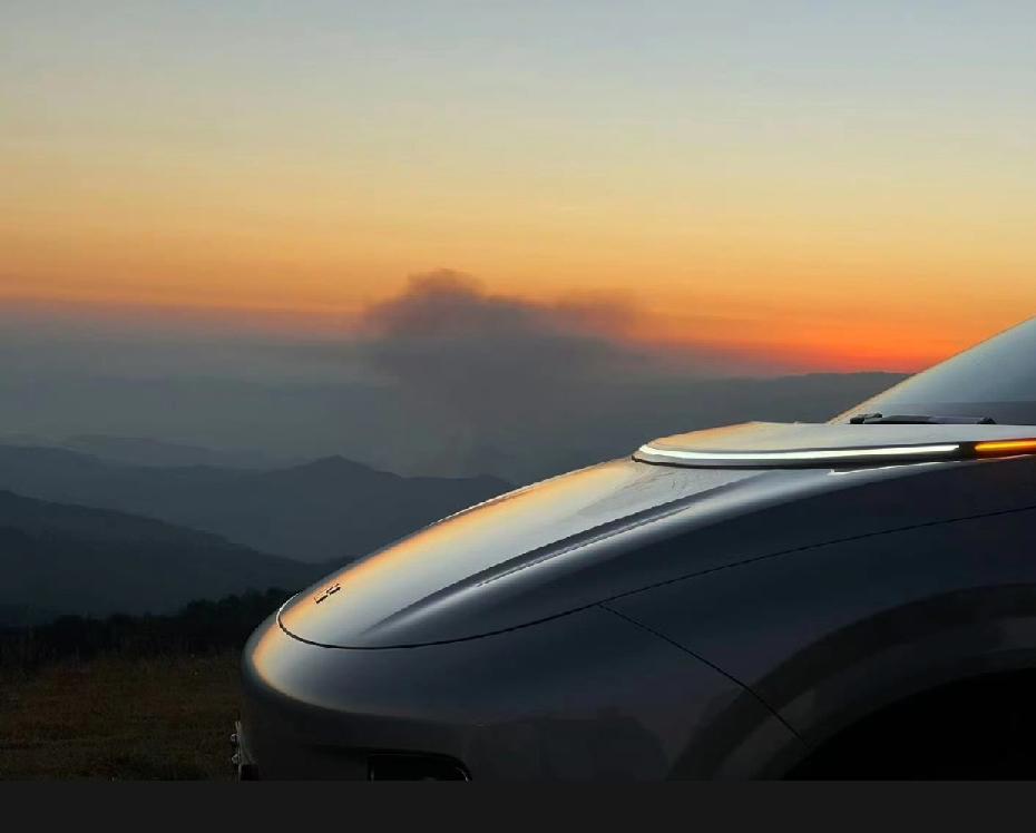 这才有了点“未来”汽车🚗的感觉，理想i系列，且看未来几年会涌现出多少仿品  新