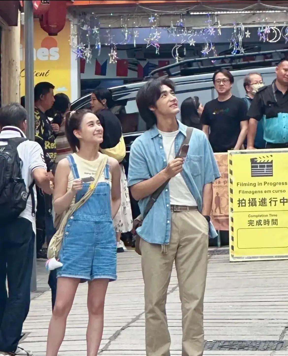 #何超莲要演戏了#真假啊，何超莲演电影女主角？网友们议论纷纷，有些人认为富二代追