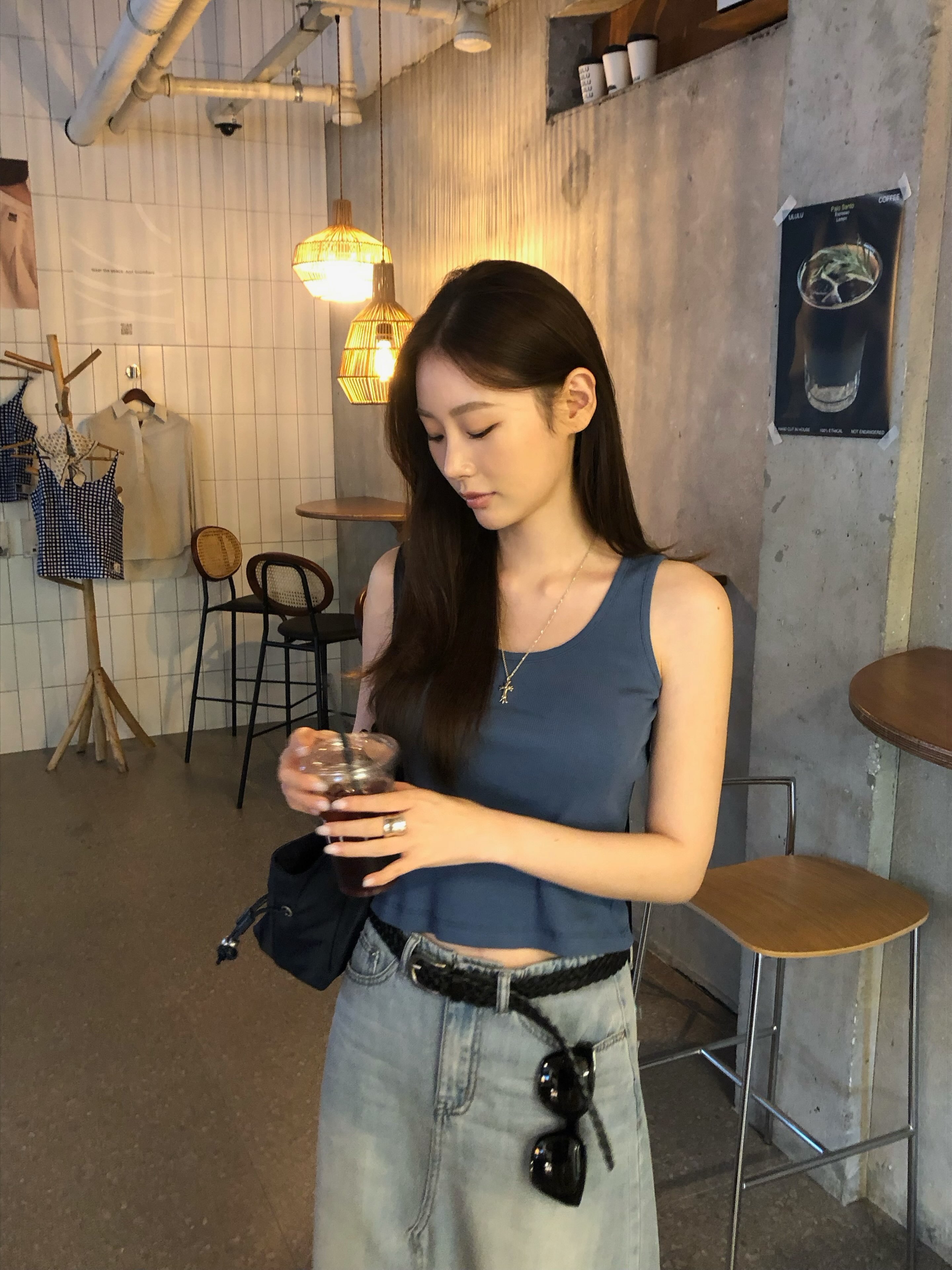 换乘恋爱3 有贞ins更新：太阳下山后变得凉爽的立秋魔法🐳 