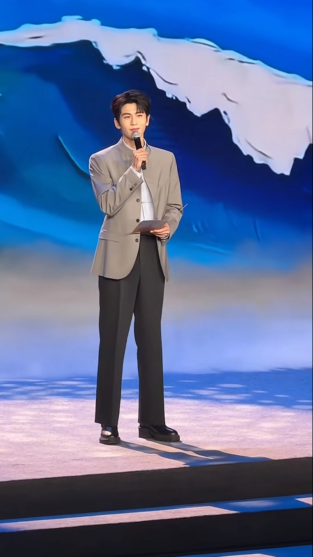 张凌赫在台湾的人气如何？