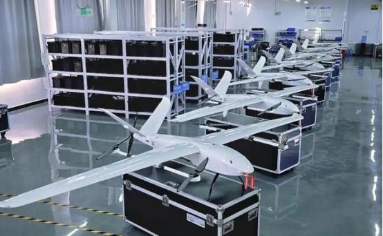 脸都不要了！俄罗斯媒体放出一组数据，说中国每个月能生产出 50 万架无人机，战时