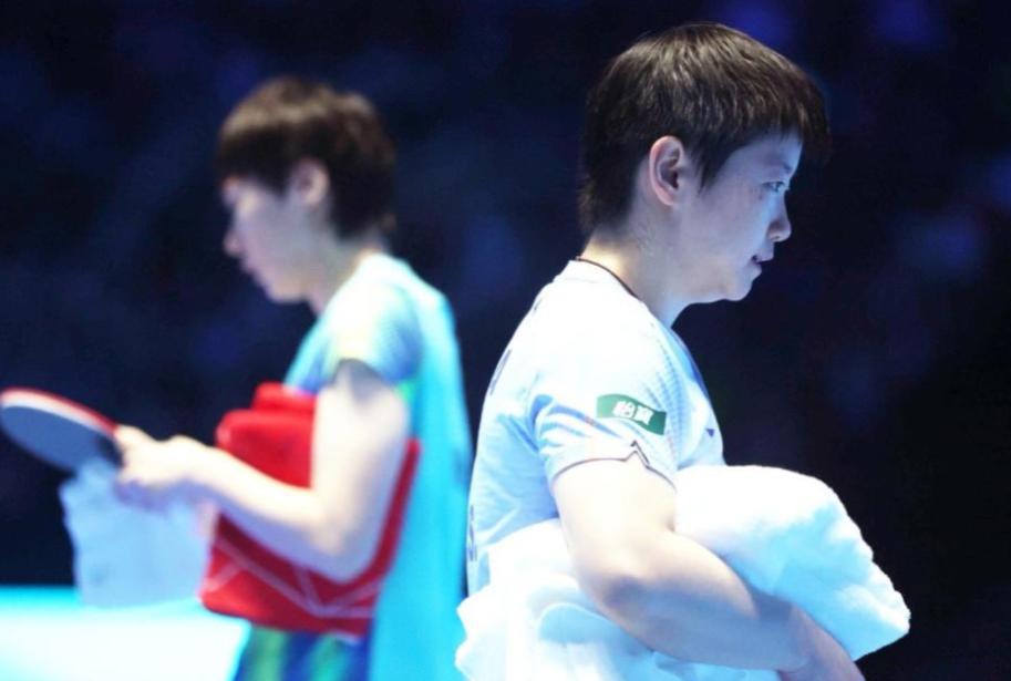 真是捏了把汗，跟一位在智库的老同学吃饭，他私下告诉我：亚洲杯那个引爆全网的擦边球