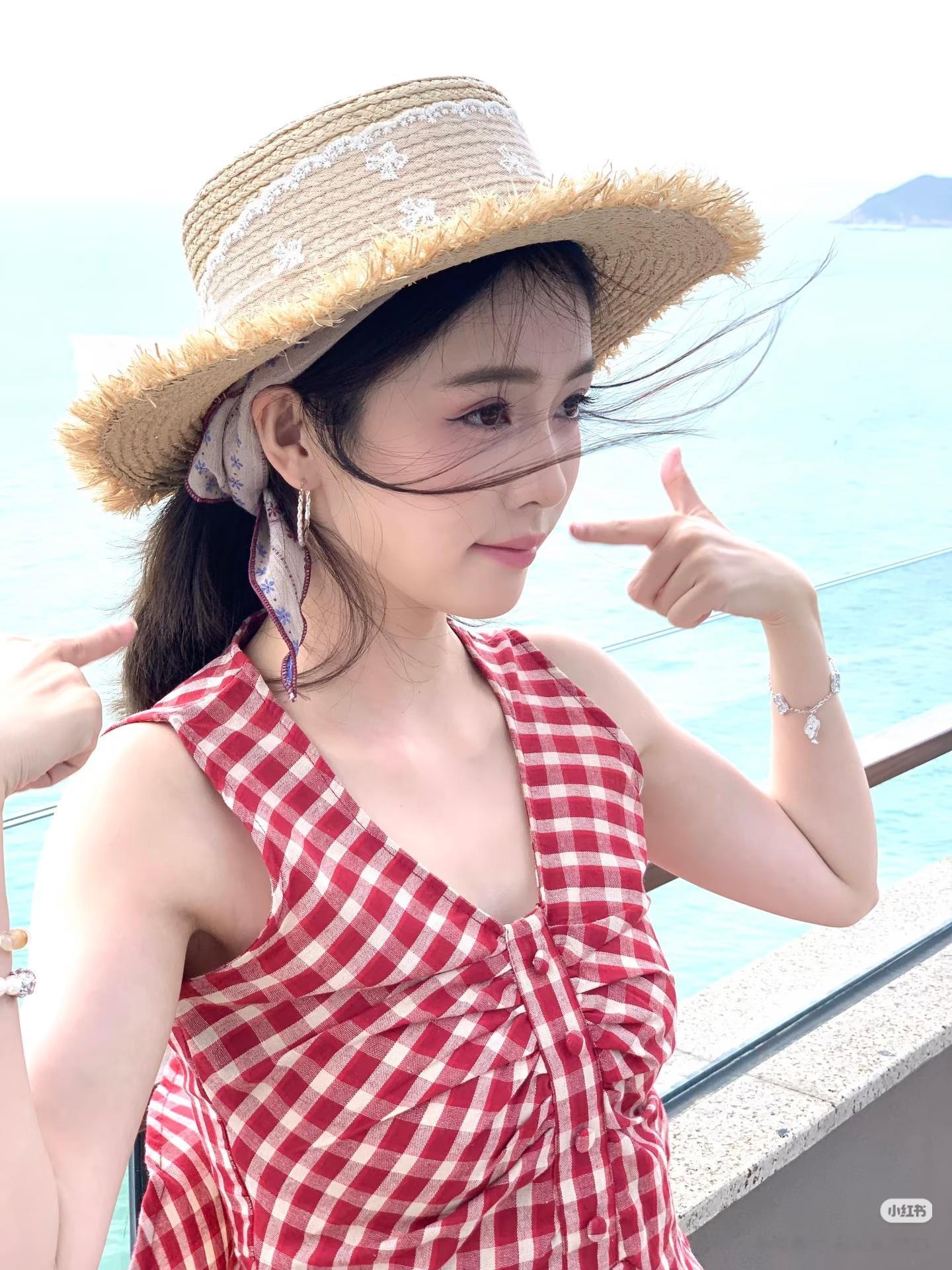 白鹿完全王韵娜是可可爱爱的白梦妍👒 