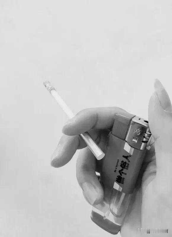 什么样的人，活着最不累？我觉得是没心没肺的人。就像《新唐书》说的“有心者有所累，
