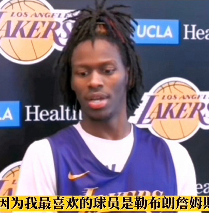 据Brett Siegel报道，消息人士透露，埃利斯最近与湖人队联系在一起，被认