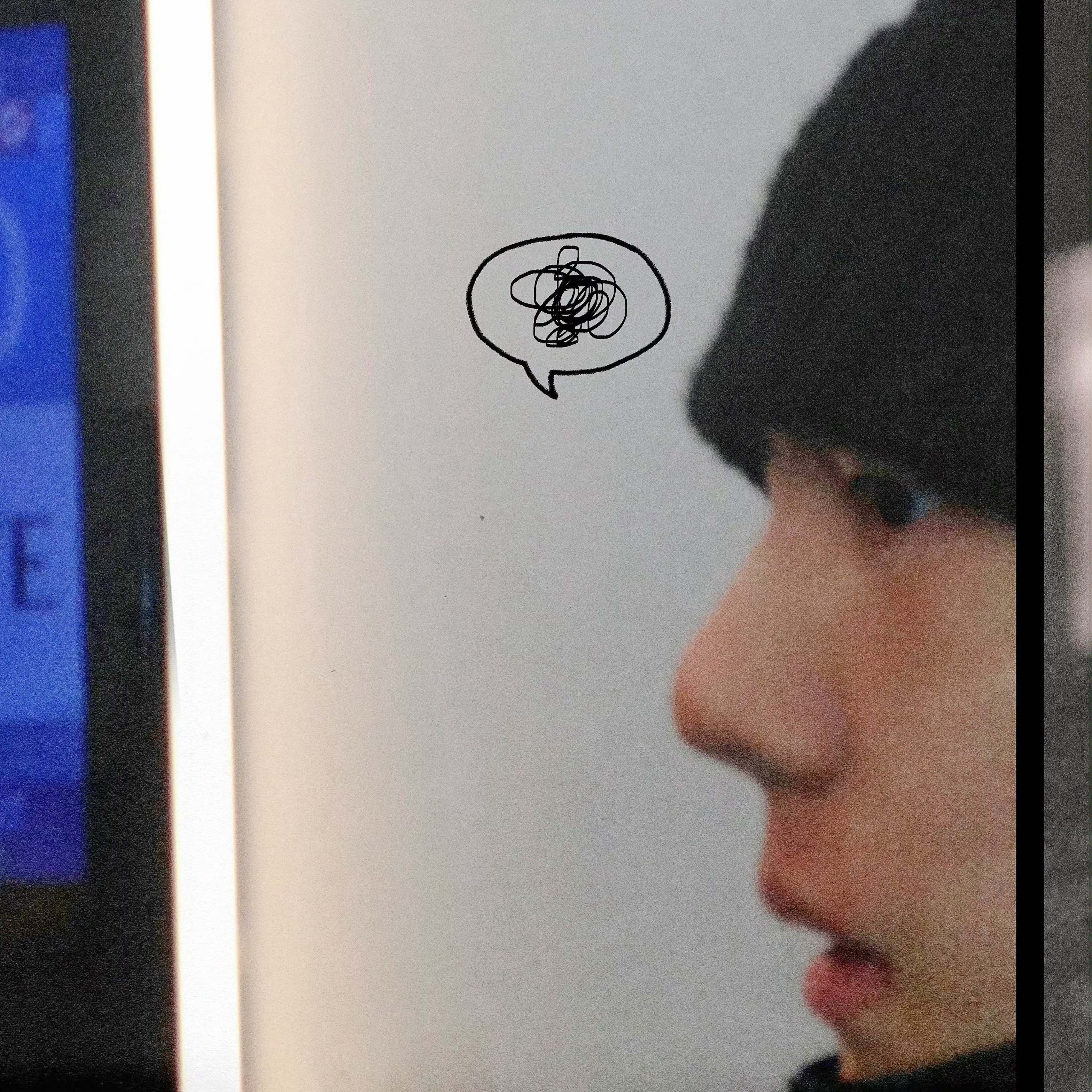 嘴巴微张简直呆得不行了 