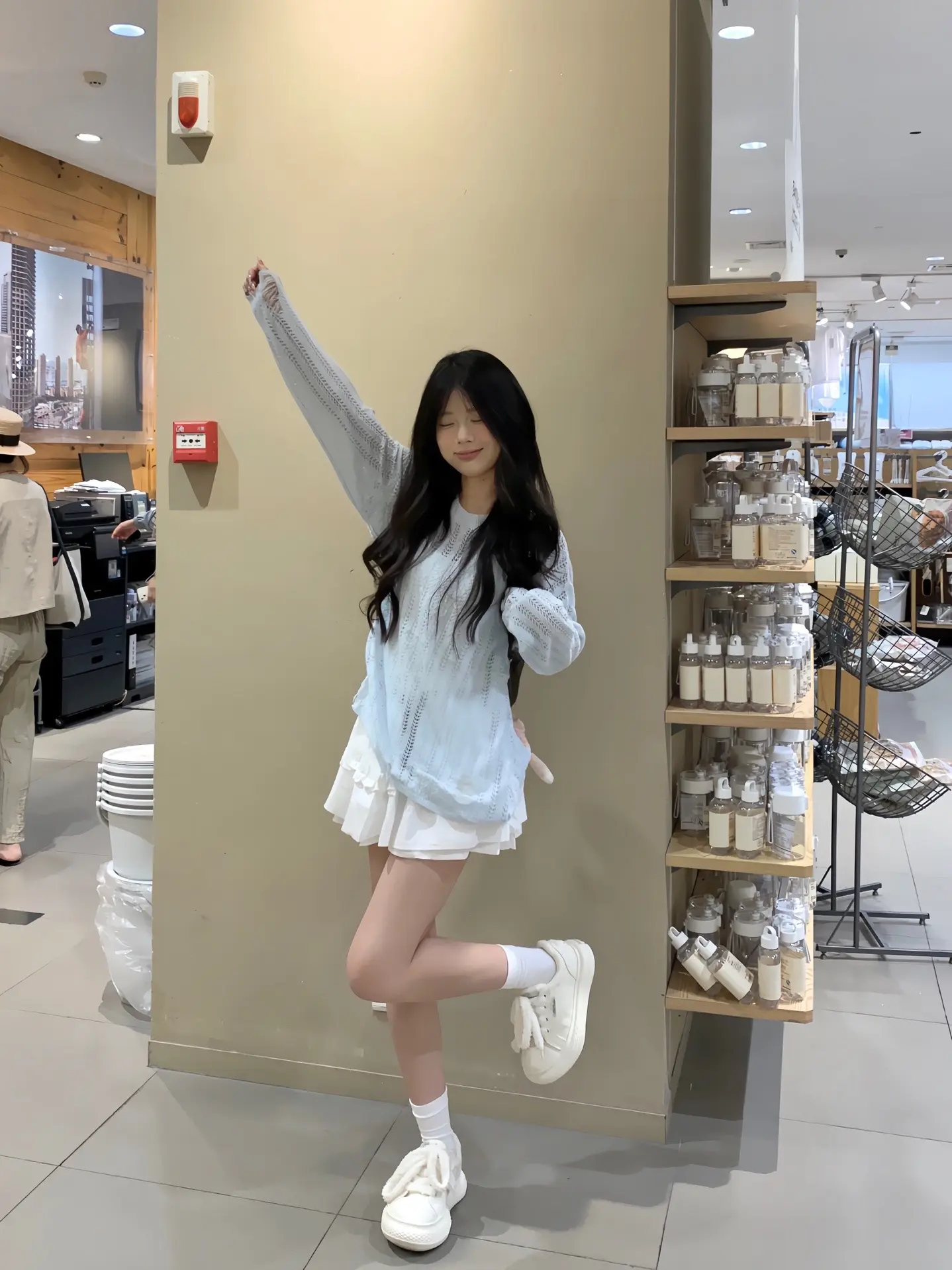 你发的娃娃脸～降落在身边^~^