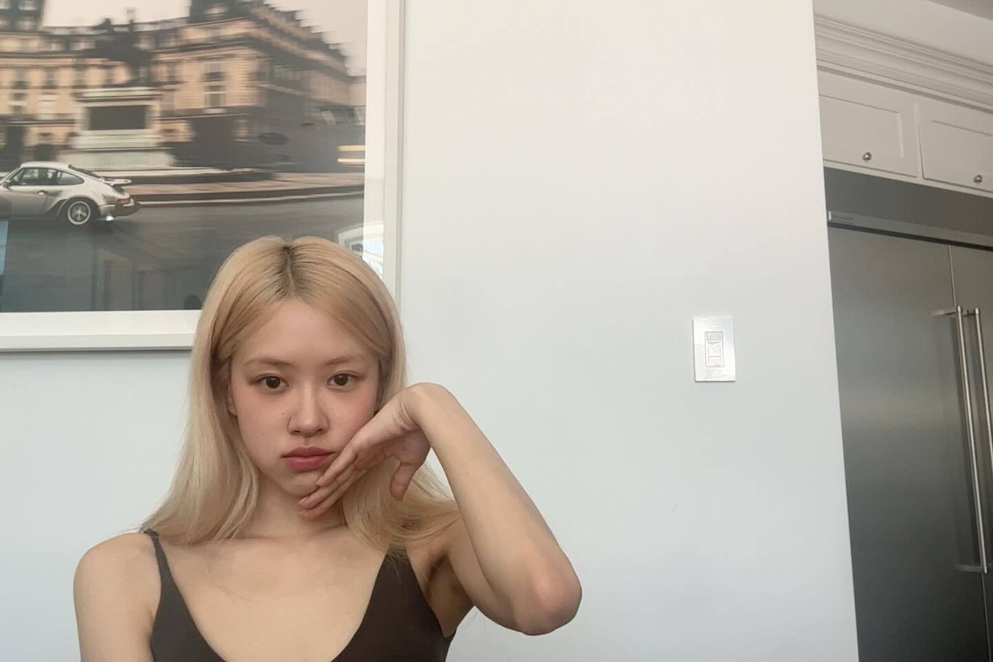 Rosé ins更新👩‍💻 ​​​