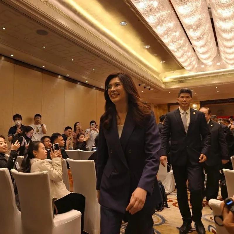 中国国民党主席郑丽文发表严正声明，9月19日，郑丽文为国民党屏东县长参选人苏清泉