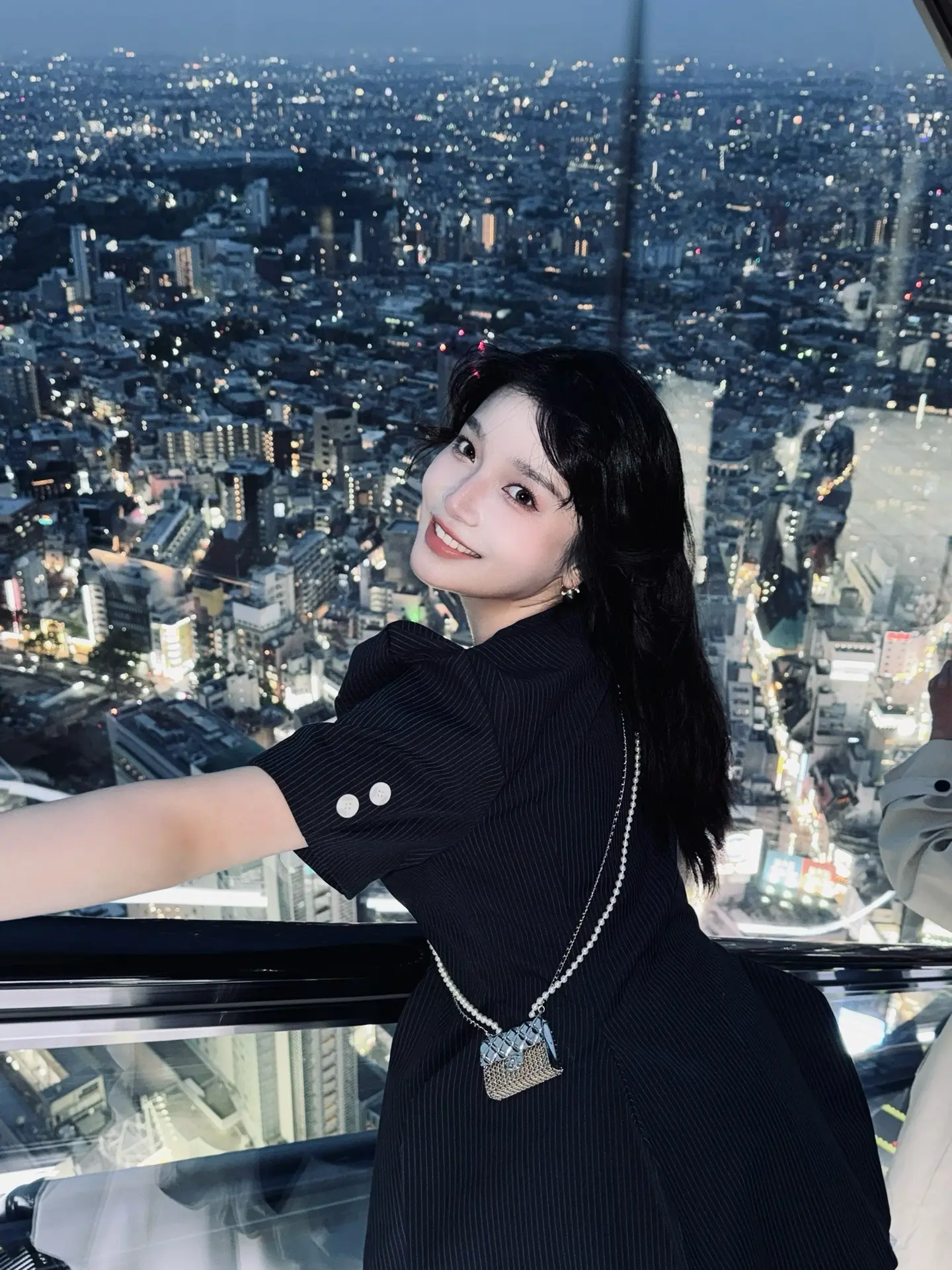 爱我就忘了地球上其他30亿女孩。