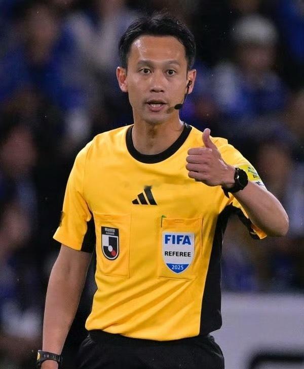 中超裁判选派与解析：2025赛季中超联赛第30轮轮次：30 场序：234天津津门