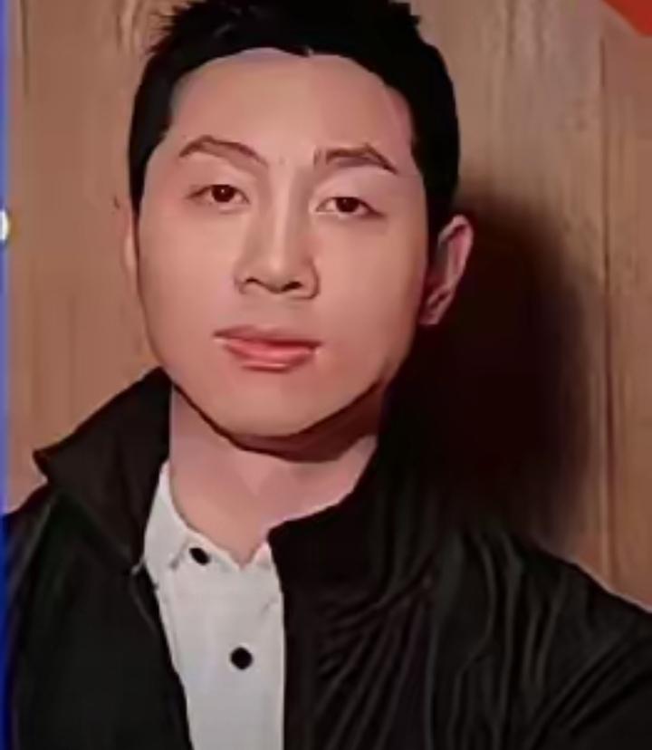 王楚钦这波公开夸马龙许昕也太戳了吧！妥妥的国乒团魂名场面，发言里满是对两位老大哥