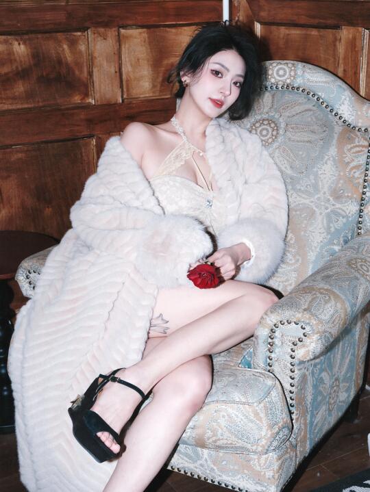 会是你喜欢的女孩吗👧🏻