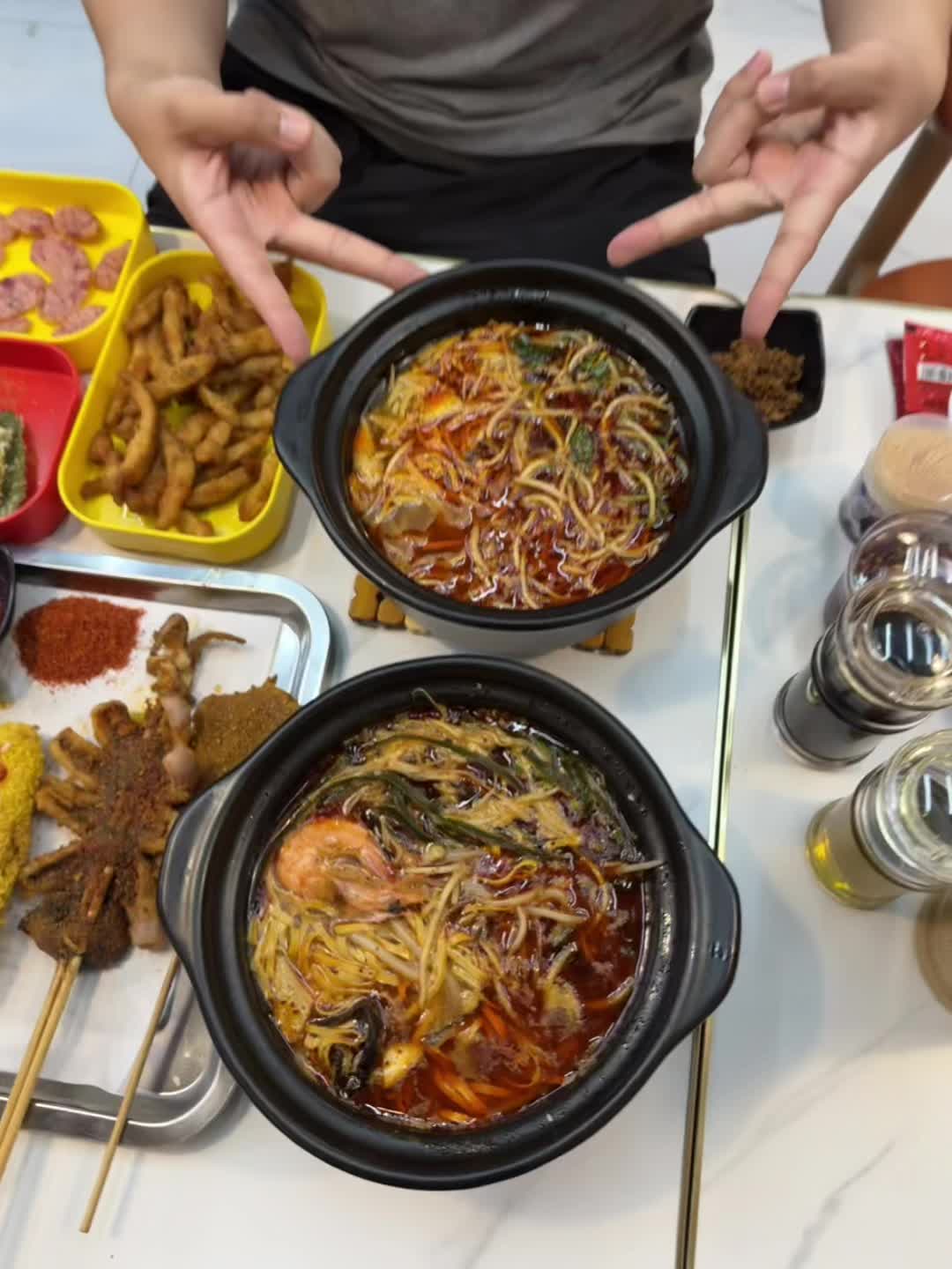 在饶河吃完就念念不忘的米线！！