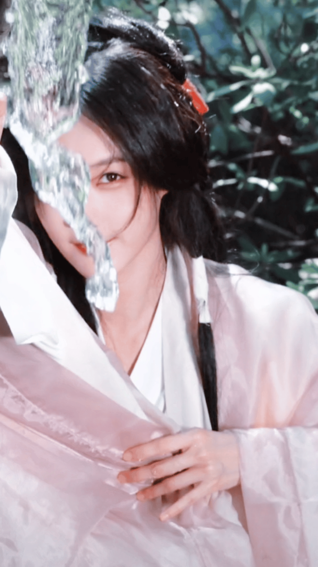#李一桐 将门毒后#如果是李一桐的话完全可以接受，古装真的好美！ ​​​