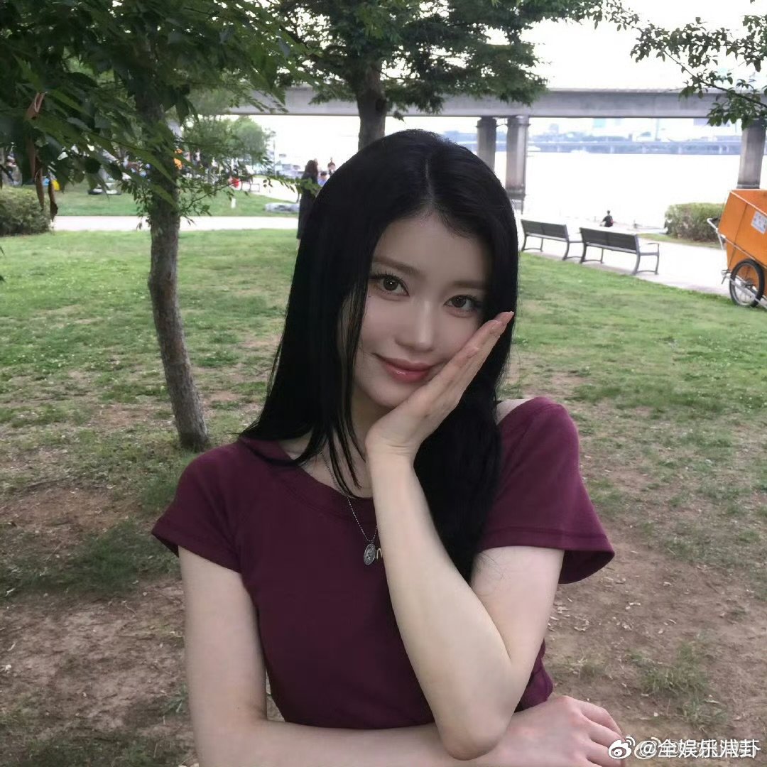 沈小婷首张数字单曲MV预告沈小婷solo预告大事很妙！主打曲取名legend果真
