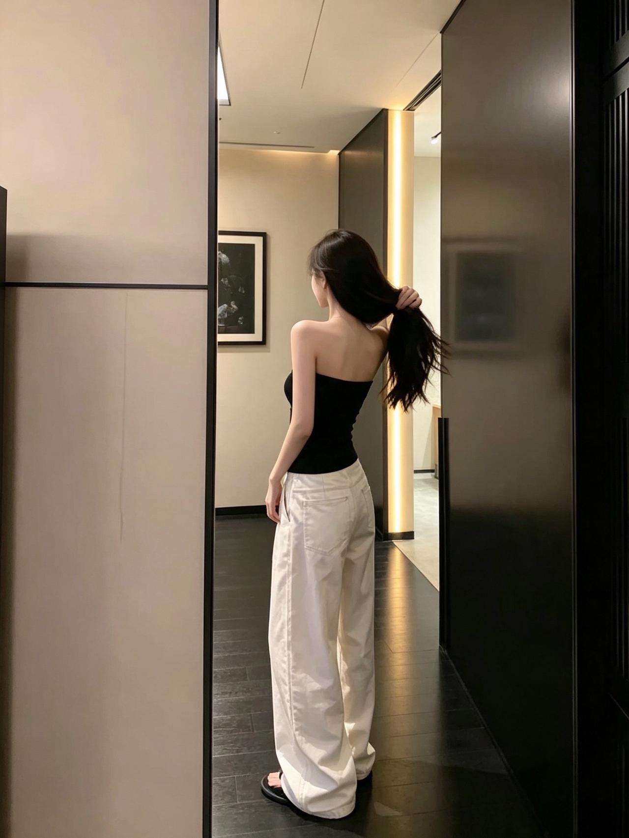 松弛感穿搭氛围感拉满 舒服又好看的搭配 慵懒风美背