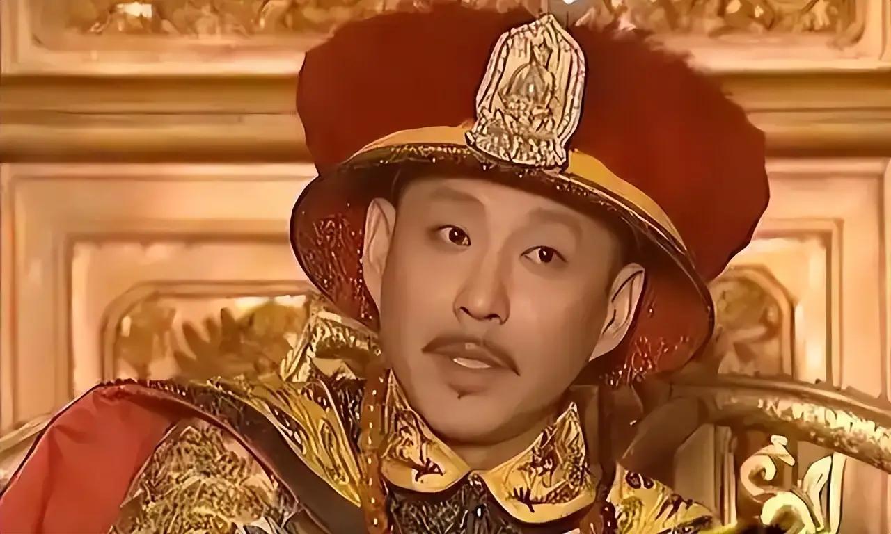 12 岁康熙大婚，跟皇后连着 3 天腻在坤宁宫，奏折堆成山也不管，孝庄一道狠令：