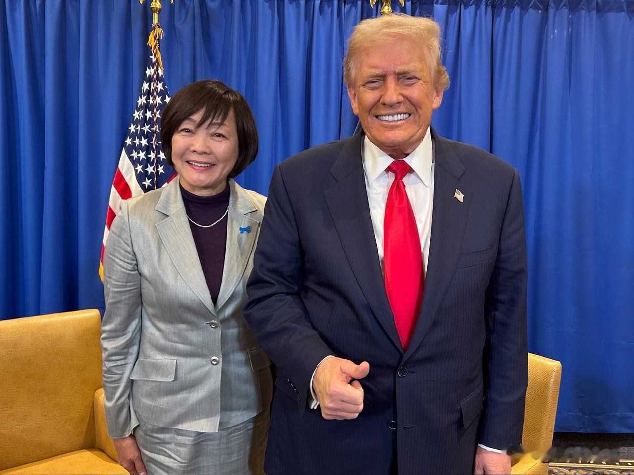 特朗普在日本特意会见了安倍晋三的遗孀安倍昭惠，不忘旧情。安倍昭惠说特朗普说了“很