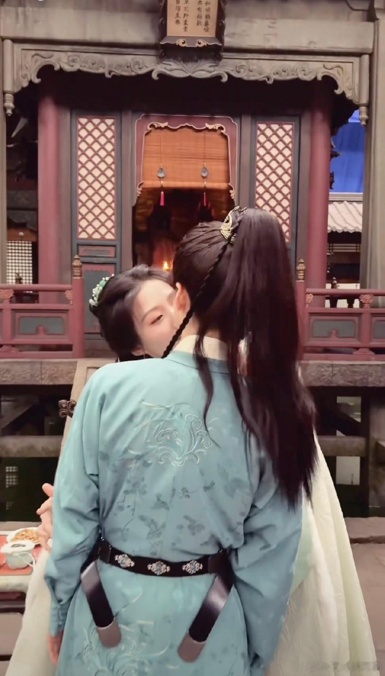 敖瑞鹏起床天都塌了，抽象top排行榜又下降了两位卢昱晓赵昭仪连夜登顶卢昱晓赵昭仪