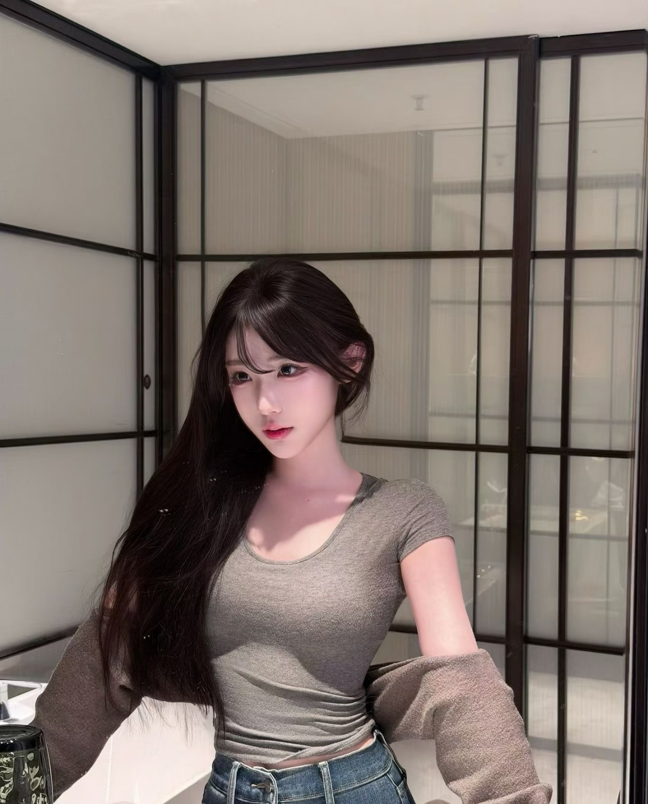 2.26.2.24龙虎榜1.作手新一买4324.9万风语筑卖5034.4万风语筑