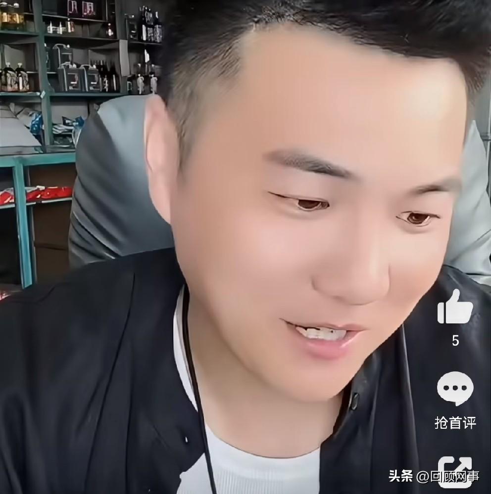 胡闹说二驴农村大院直播模仿自己，阿宇回怼要邀请菲妹！

            
