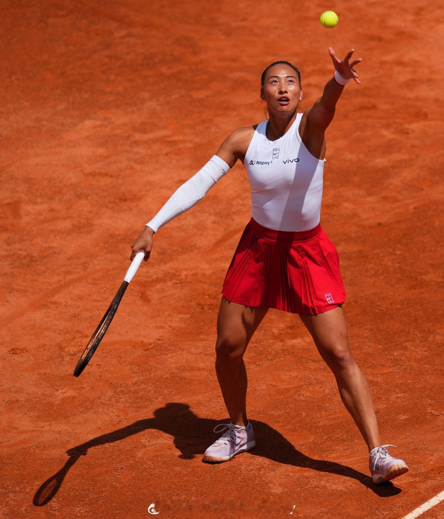 我的妈呀！钦文7:5拿下首盘郑钦文vs安德莱斯库热点现场辛纳wta[超话] ​​