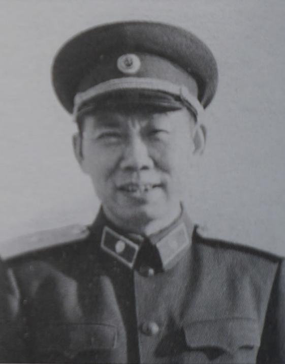 严家安（1917—2000），安徽金寨人，1962年少将，第二炮兵早期主要领导之