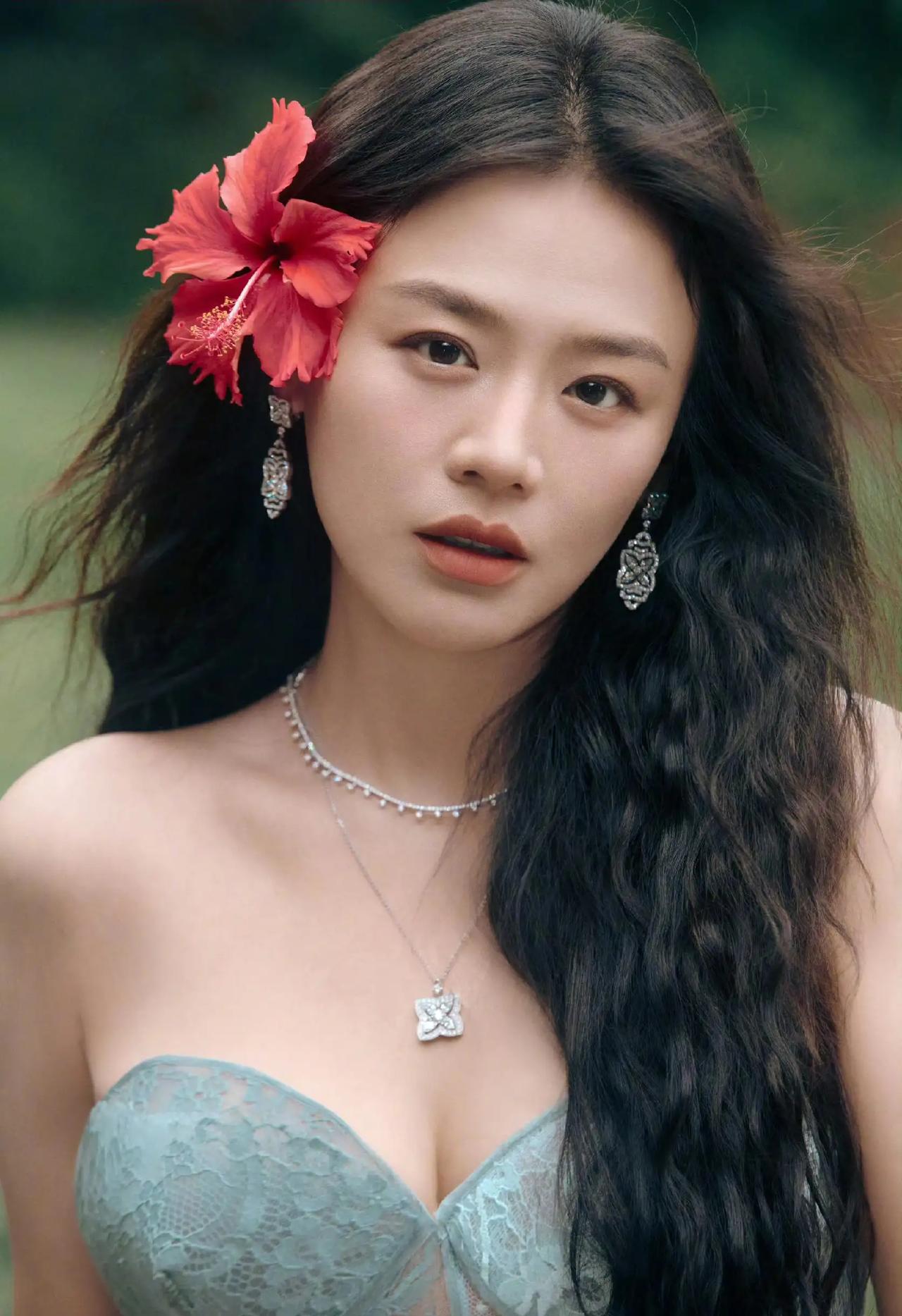 马思纯官宣与张哲轩分手，这粉丝得放鞭炮吧！

3月5日，马思纯在好友杨天真的播客