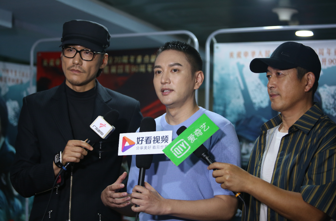 胡兵恭喜王仁君 王仁君斩获飞天奖优秀男演员殊荣，好友胡兵第一时间送上祝贺，直言为