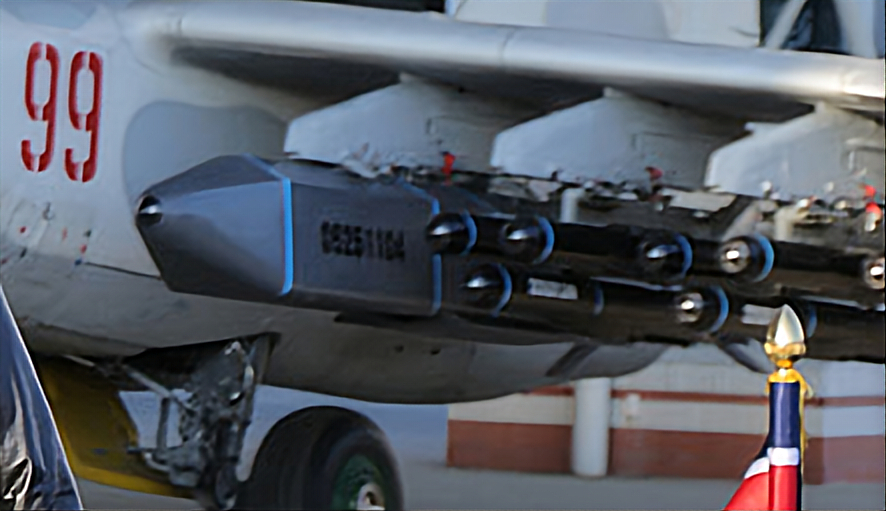 朝鲜苏25的新弹药，没有进气道设计，防区外滑翔布撒器？ 