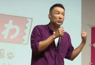 日本议员痛斥高市“卖国弃民”！12月15日，日本国会参议院预算委员会会议现场气氛