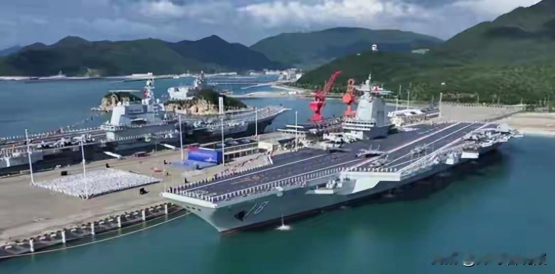 美媒：不得不承认，除了美国海军，福建舰是全球最强大的超级航母