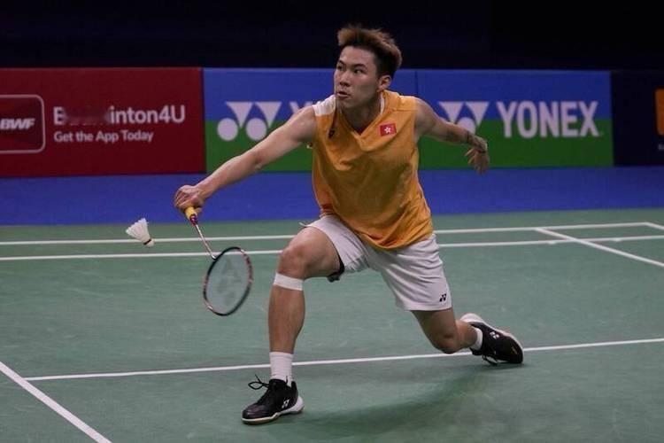 李卓耀知道下一轮大概率会碰上石宇奇，所以才在泰国公开赛的首轮打得这么好，当然他的